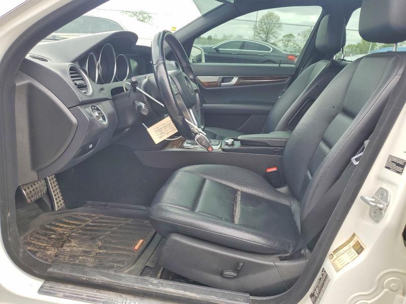 2012 MERCEDES-BENZ C 300 4MATIC — Фото 7 из 12