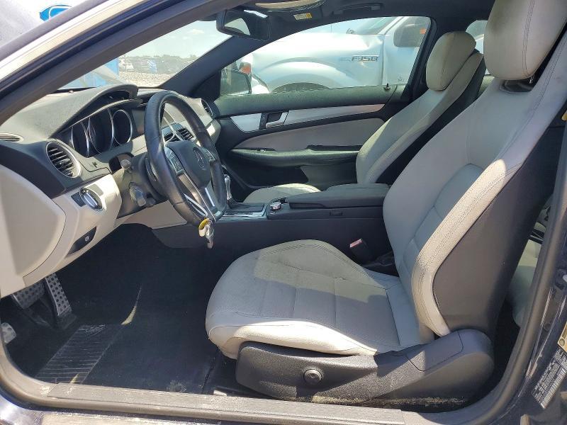 2012 MERCEDES-BENZ C 250 — Фото 7 из 13