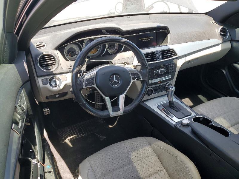 2012 MERCEDES-BENZ C 250 — Фото 8 из 13