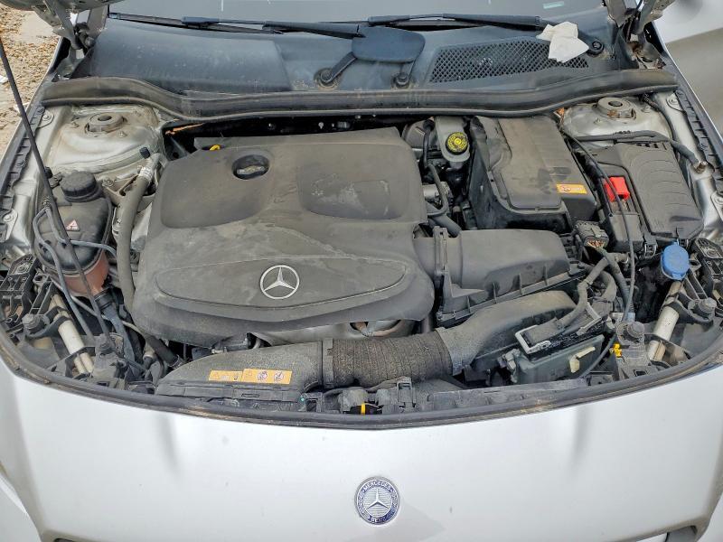 2015 MERCEDES-BENZ CLA 250 — Фото 11 из 12