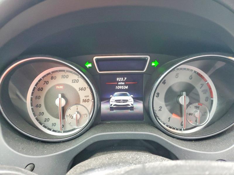 2015 MERCEDES-BENZ CLA 250 — Фото 9 из 12