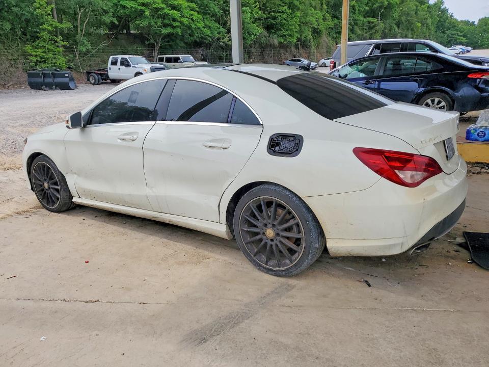 2014 MERCEDES-BENZ CLA 250 — Фото 2 из 12