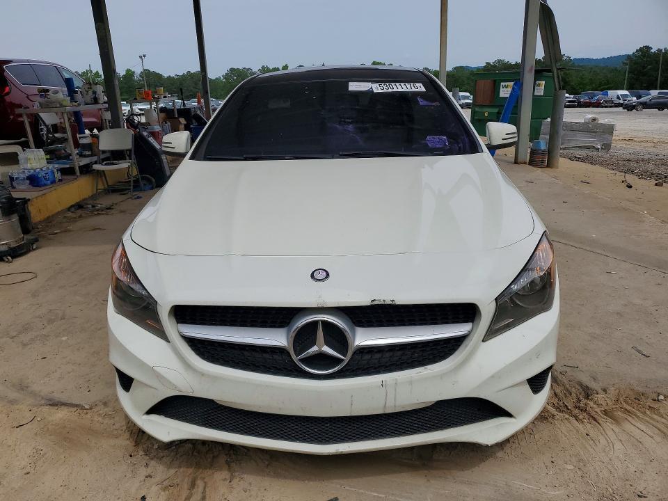 2014 MERCEDES-BENZ CLA 250 — Фото 5 из 12
