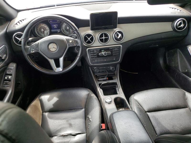 2014 MERCEDES-BENZ CLA 250 — Фото 8 из 12
