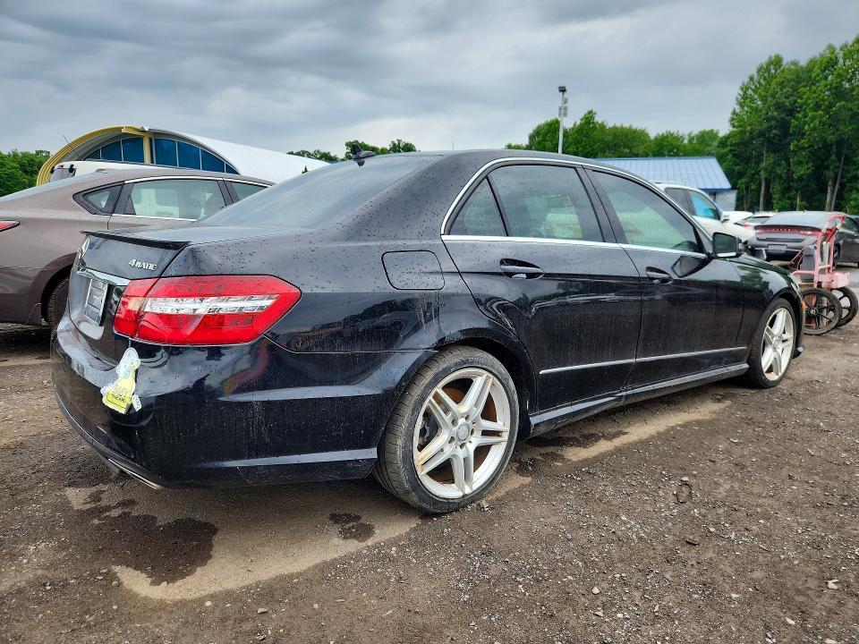 2013 MERCEDES-BENZ E 350 4MATIC — Фото 3 из 12