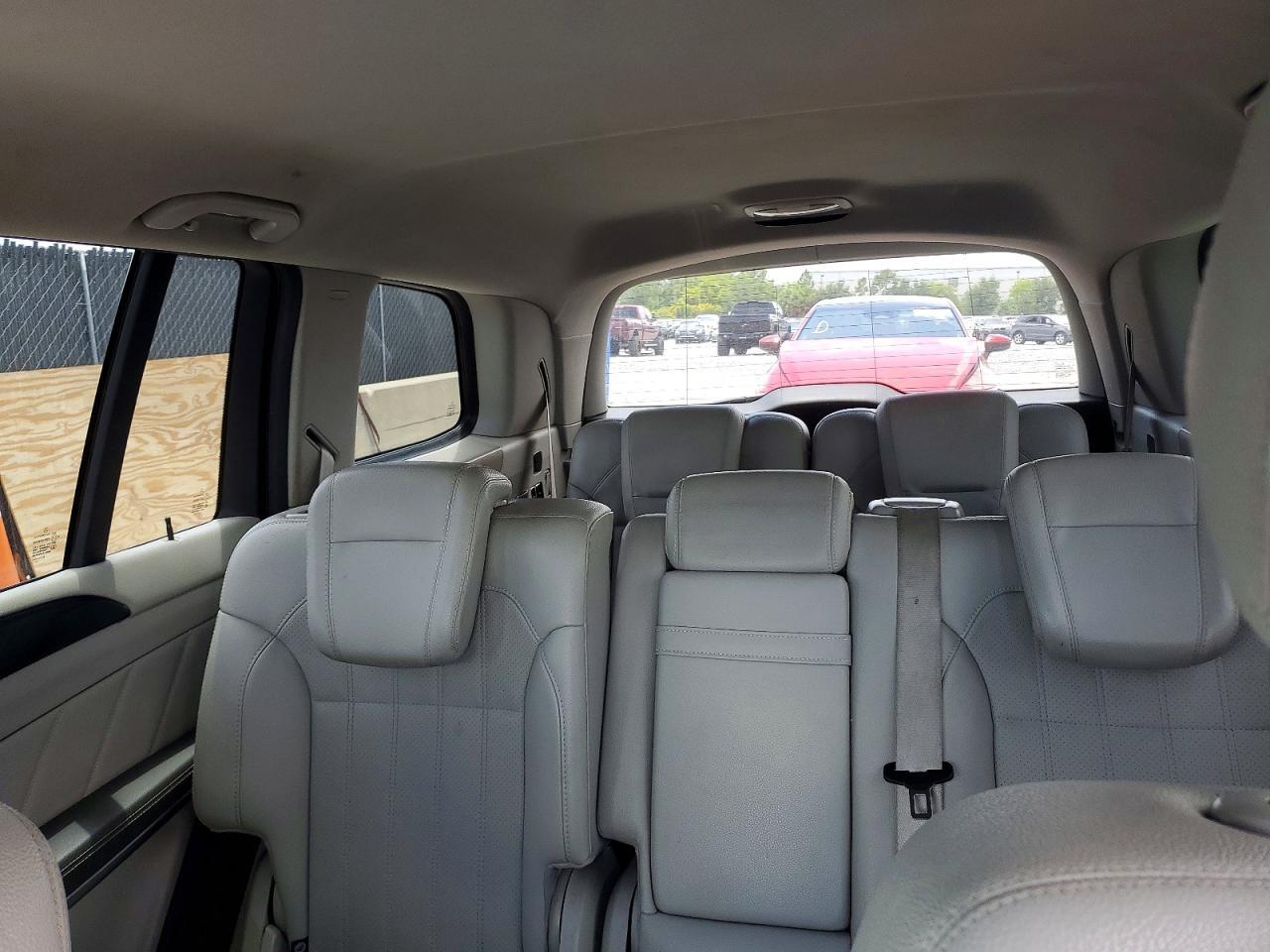 2014 MERCEDES-BENZ GL 450 4MATIC — Фото 10 из 13