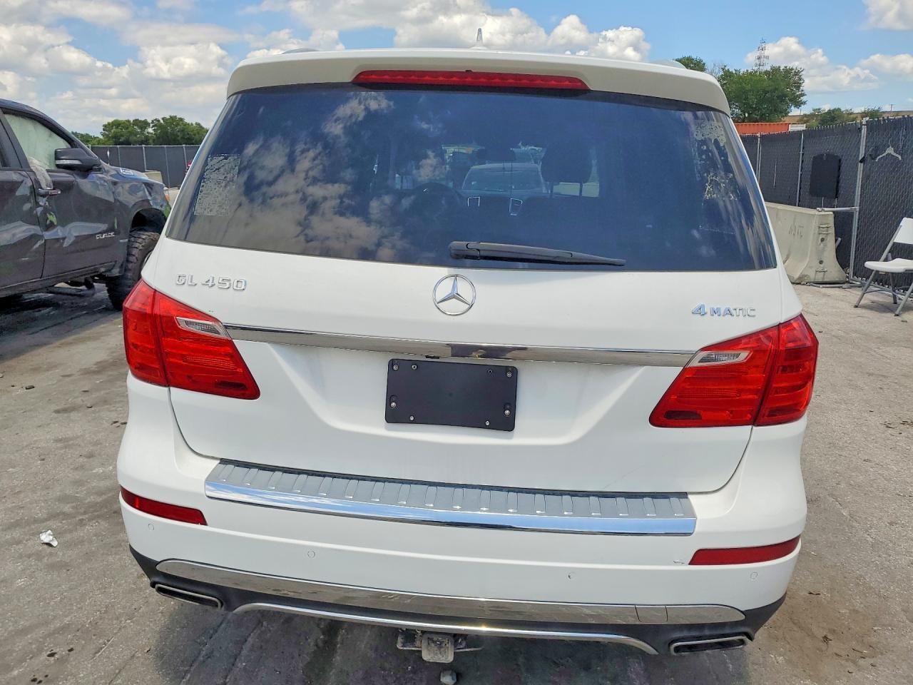 2014 MERCEDES-BENZ GL 450 4MATIC — Фото 6 из 13