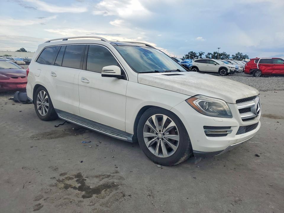 4JGDF7CE7EA423509 2014 MERCEDES-BENZ GL photo no. 4