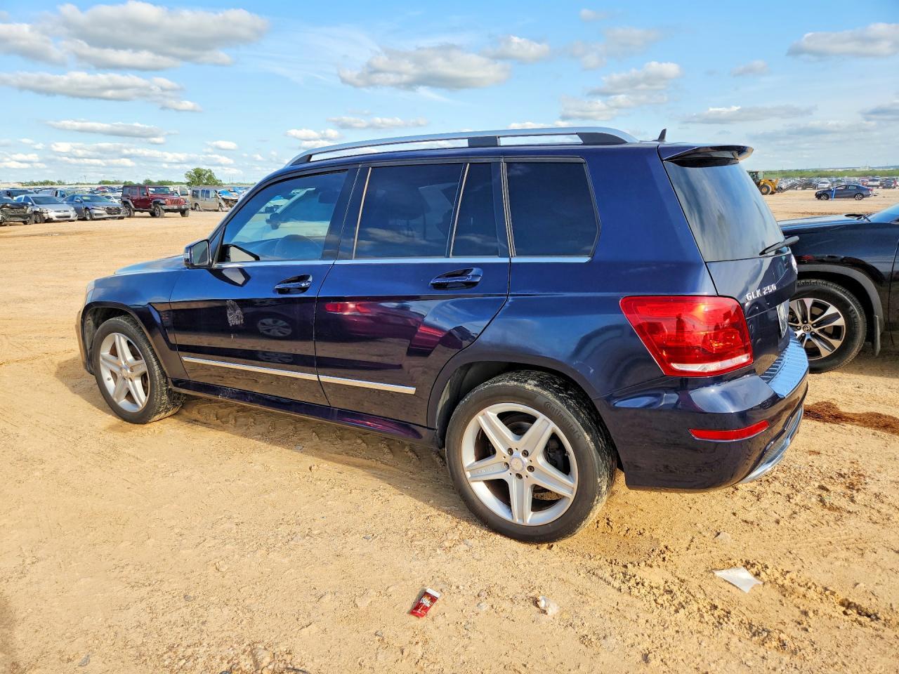 2014 MERCEDES-BENZ GLK 250 BLUETEC — Фото 2 из 12