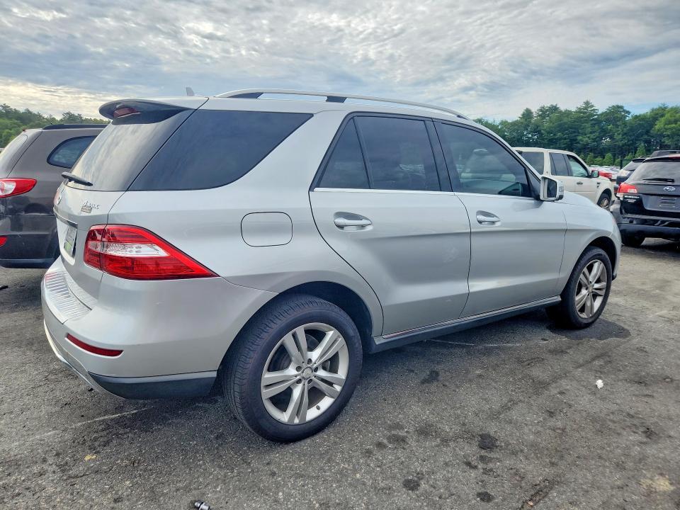 2015 MERCEDES-BENZ ML 350 4MATIC — Фото 3 из 13
