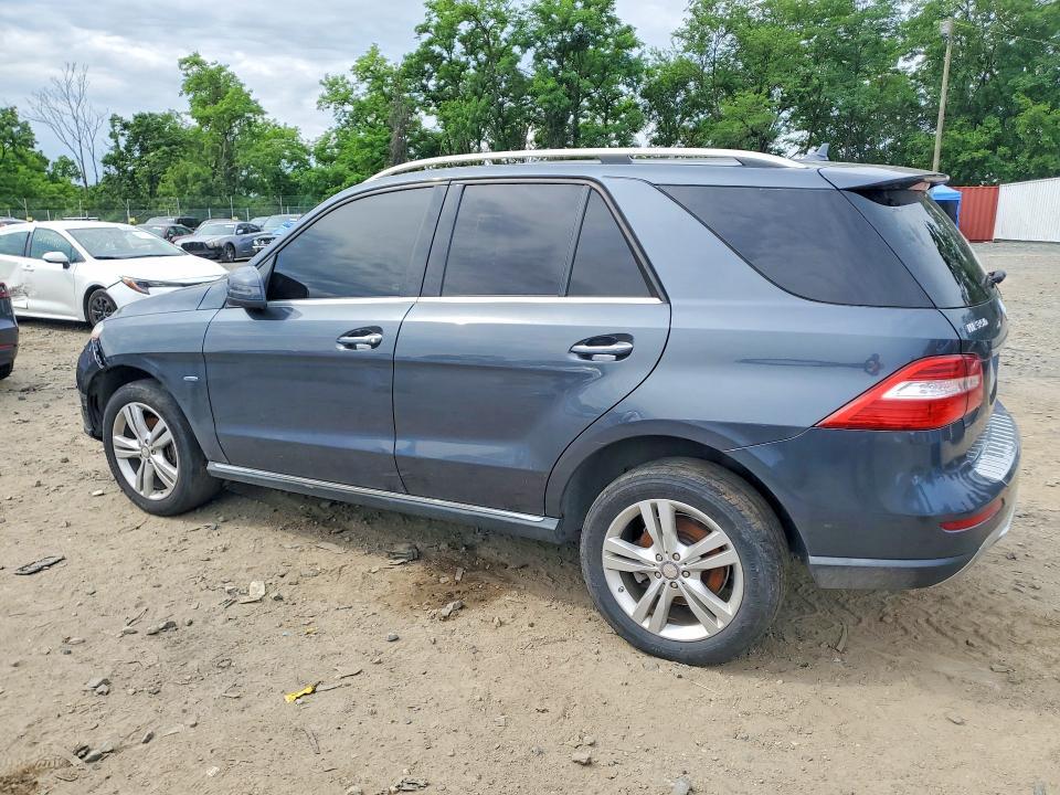 2012 MERCEDES-BENZ ML 350 BLUETEC — Фото 2 из 13