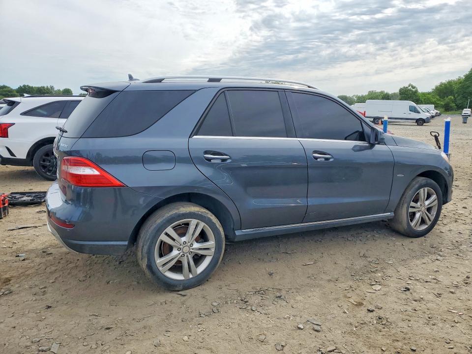 2012 MERCEDES-BENZ ML 350 BLUETEC — Фото 3 из 13