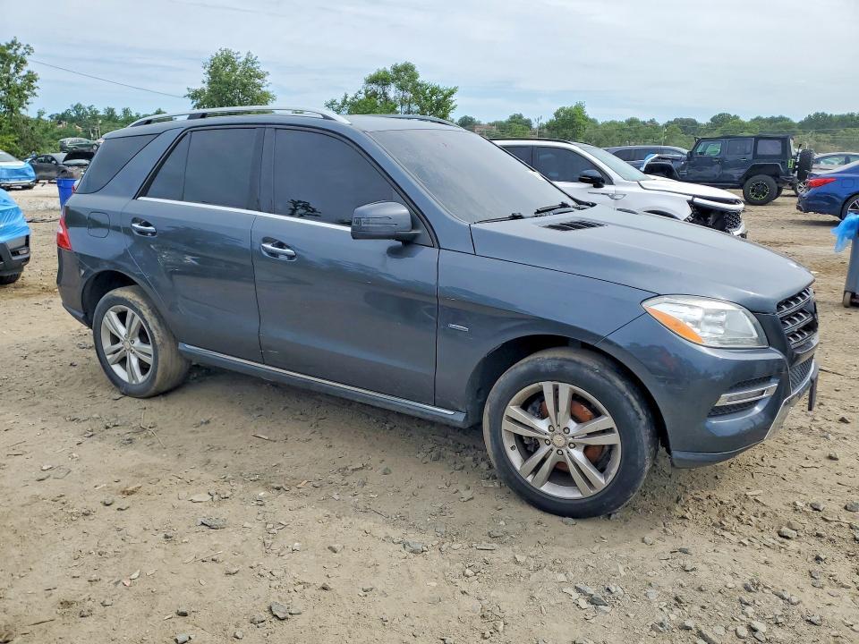 2012 MERCEDES-BENZ ML 350 BLUETEC — Фото 4 из 13