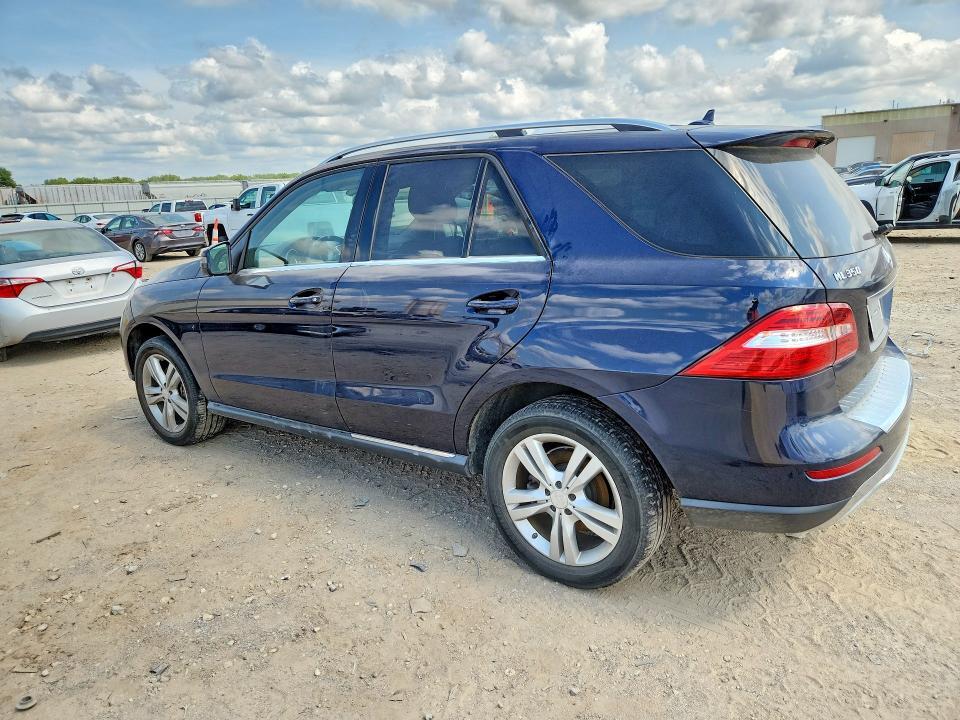 2015 MERCEDES-BENZ ML 350 4MATIC — Фото 2 из 13