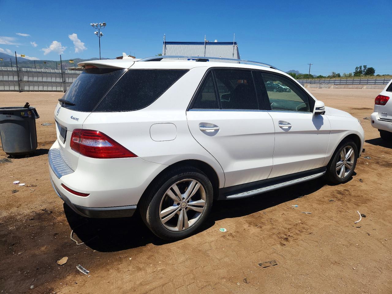 2015 MERCEDES-BENZ ML 350 4MATIC — Фото 3 из 13