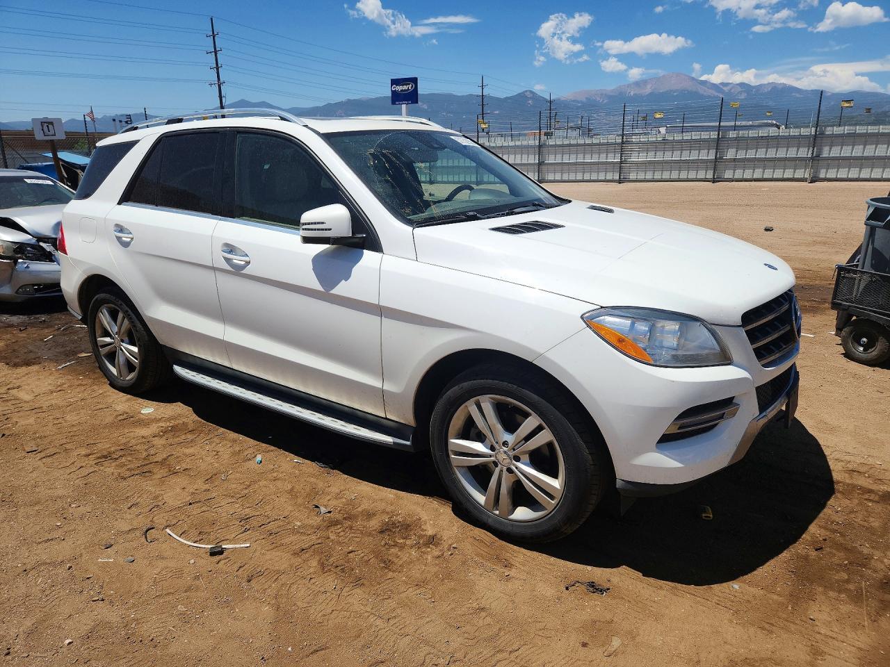 2015 MERCEDES-BENZ ML 350 4MATIC — Фото 4 из 13
