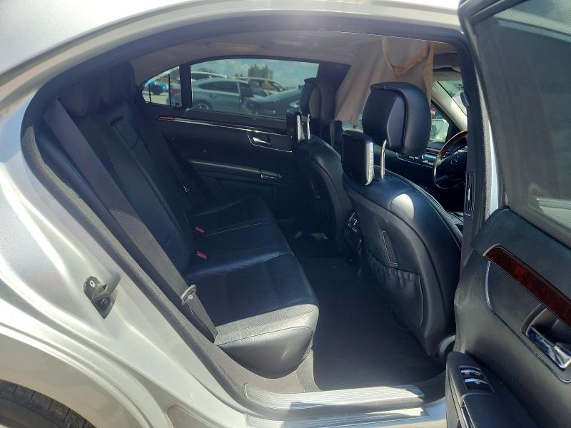 2012 MERCEDES-BENZ S 550 — Фото 10 из 12