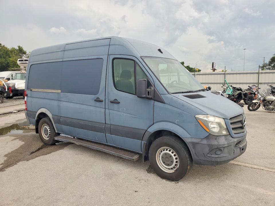 2018 MERCEDES-BENZ SPRINTER 2500 3.0L V6 TDSL CARGO STANDARD ROOF — Фото 4 из 14