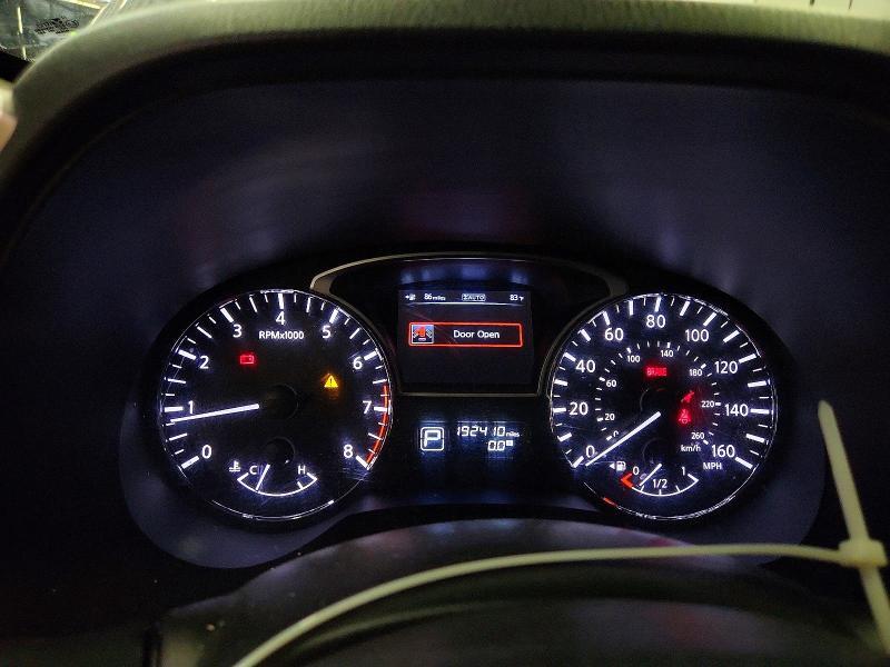 2013 NISSAN PATHFINDER S — Фото 9 из 14