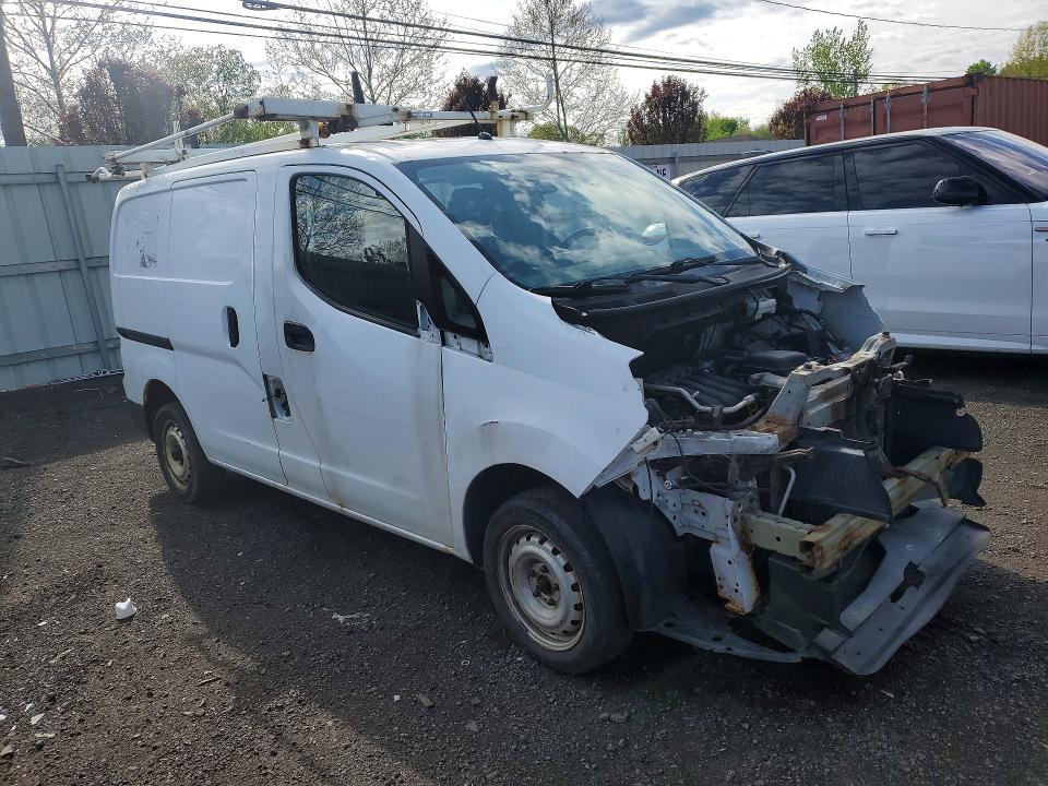 2015 NISSAN NV200 S — Фото 4 из 14