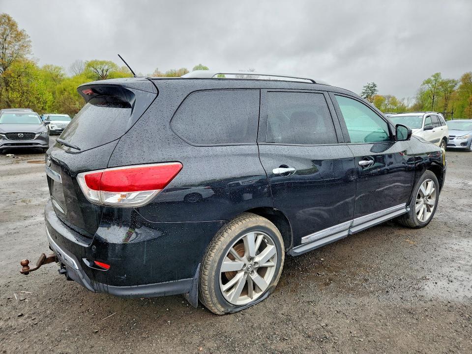 2014 NISSAN PATHFINDER S — Фото 3 из 13