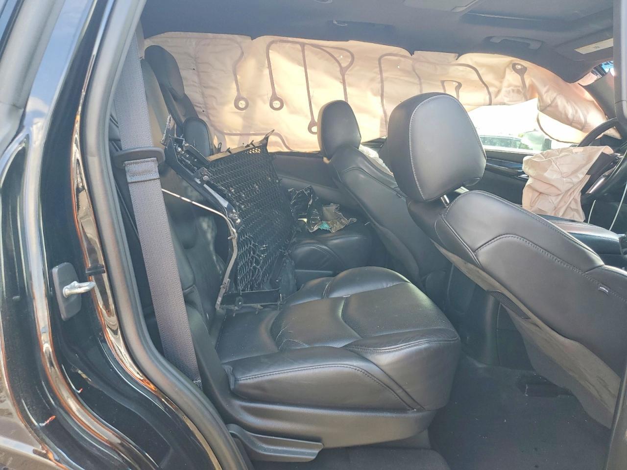 2020 CADILLAC ESCALADE PLATINUM — Фото 11 из 13