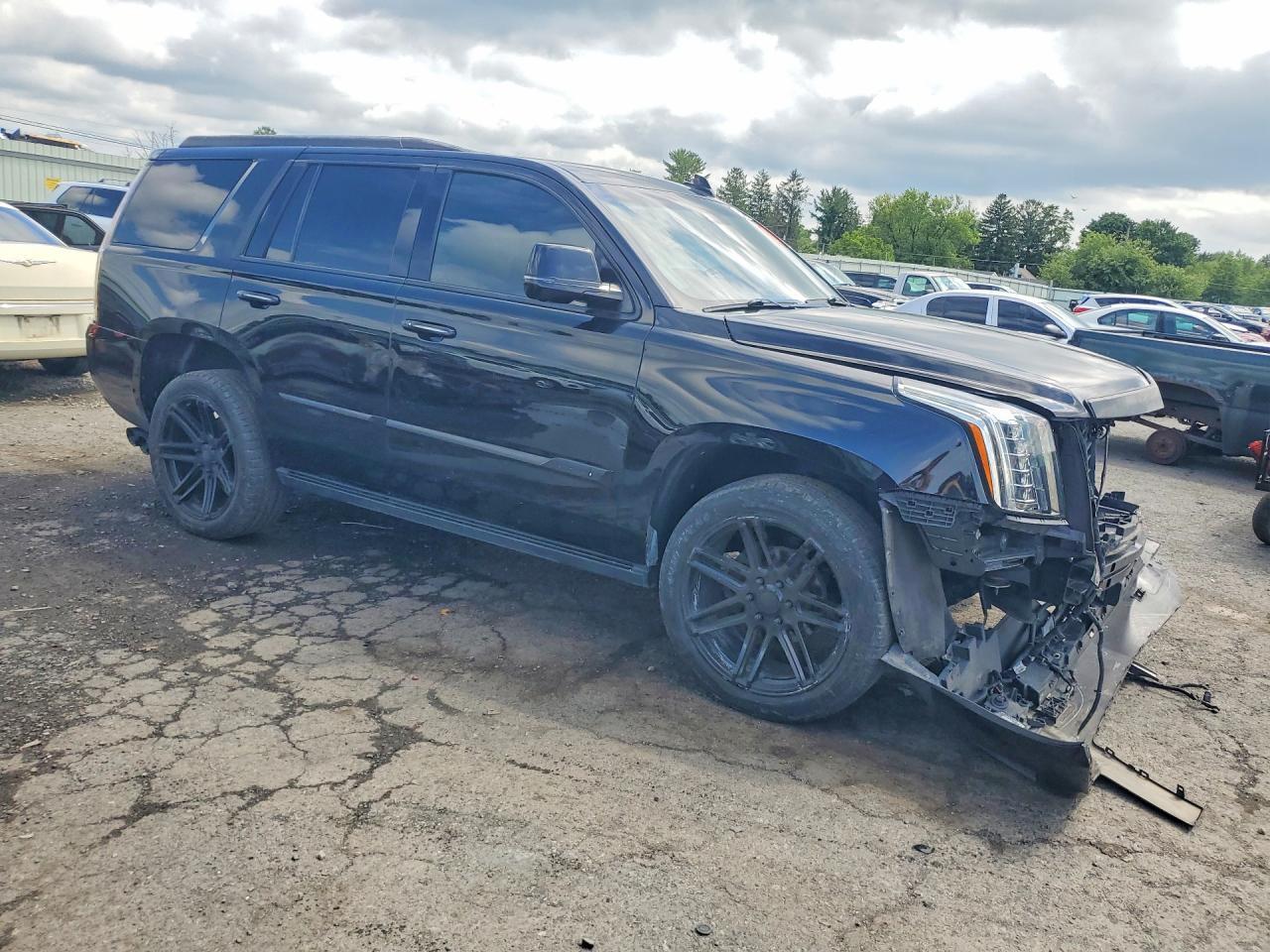 2020 CADILLAC ESCALADE PLATINUM — Фото 4 из 13