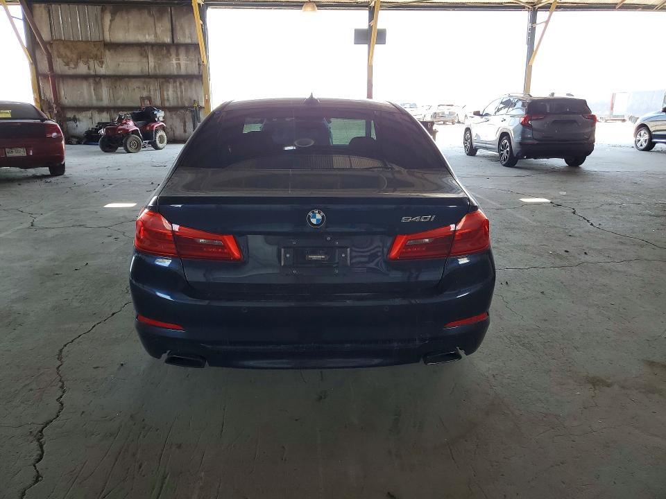 2017 BMW 540 I — Фото 6 из 12