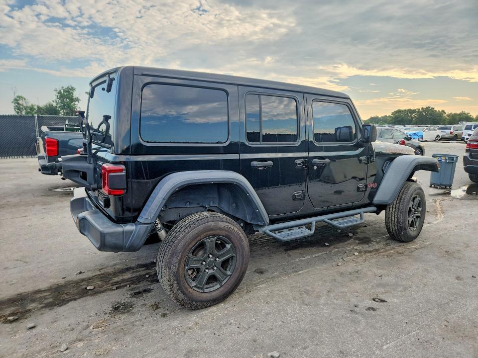 2021 JEEP WRANGLER UNLIMITED RUBICON — Фото 3 из 13