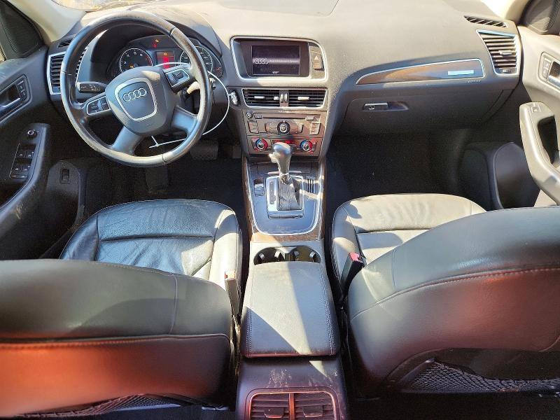 2010 AUDI Q5 PREMIUM — Фото 8 из 13