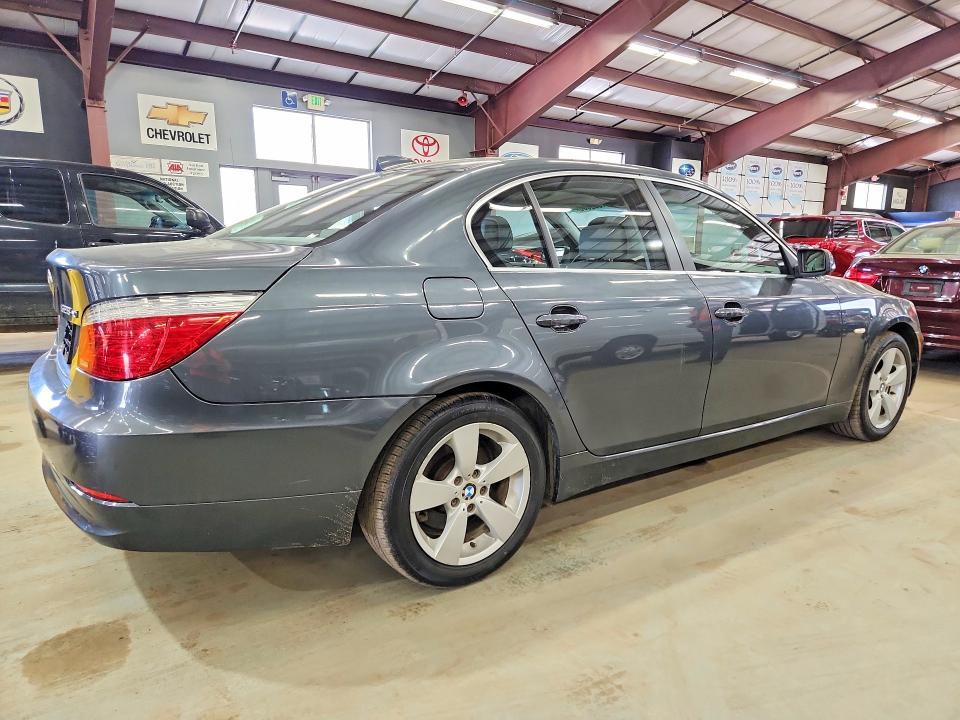 2008 BMW 528 XI — Фото 3 из 12