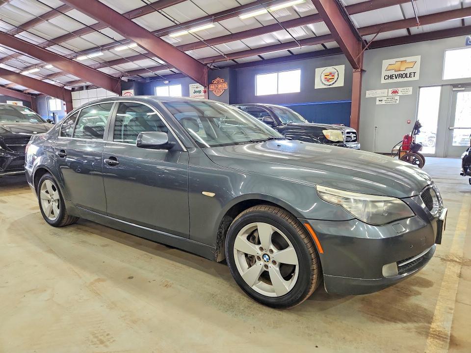 2008 BMW 528 XI — Фото 4 из 12