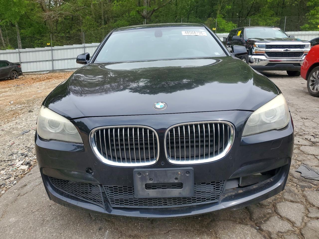 2012 BMW 750 I — Фото 5 из 12