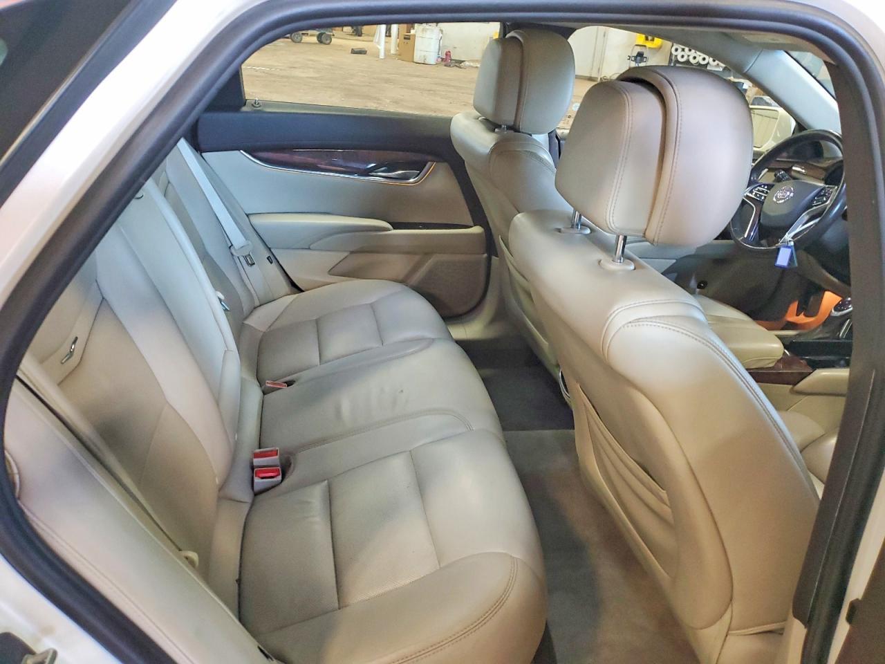 2013 CADILLAC XTS LUXURY COLLECTION — Фото 10 из 12