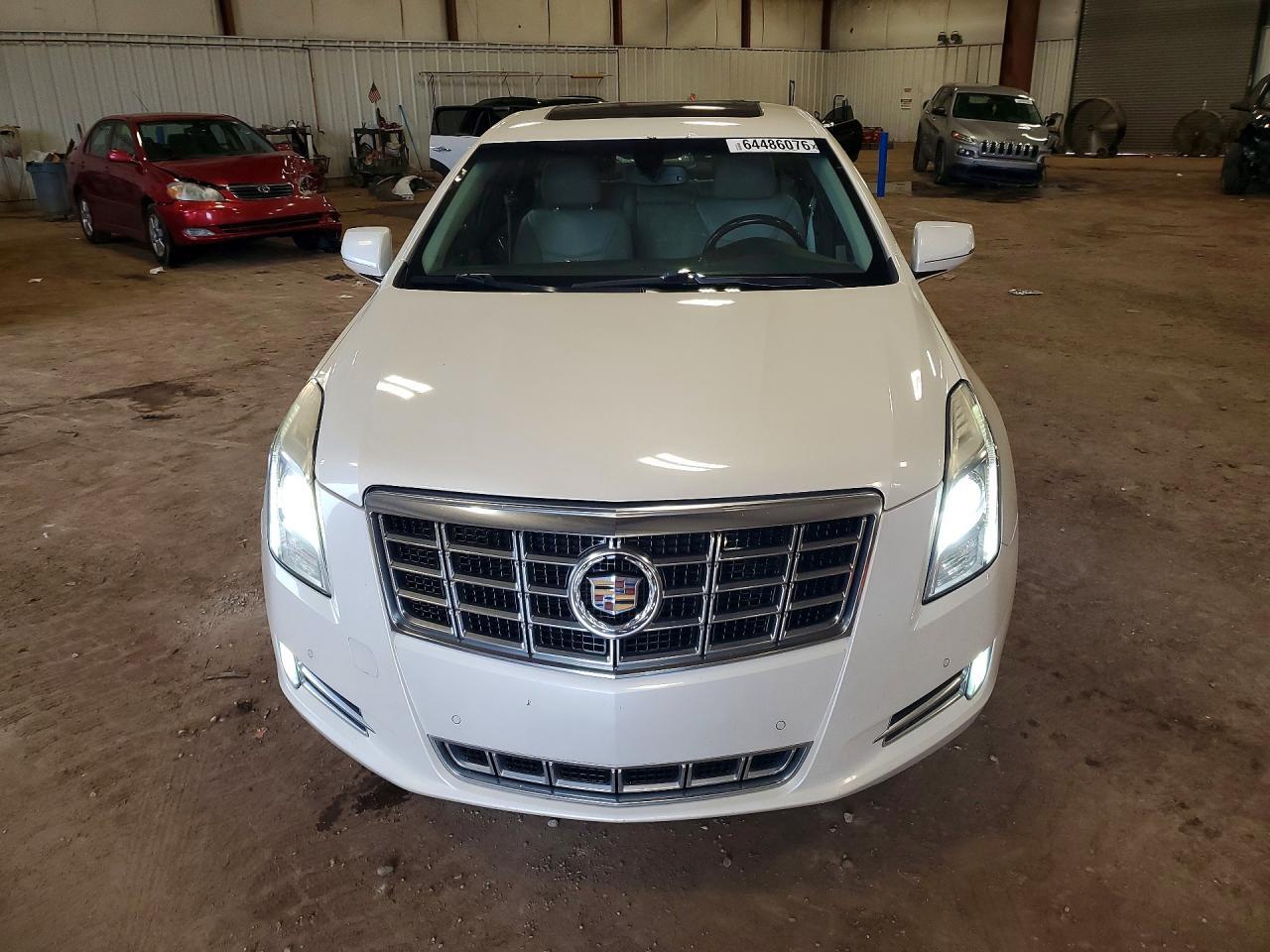 2013 CADILLAC XTS LUXURY COLLECTION — Фото 5 из 12