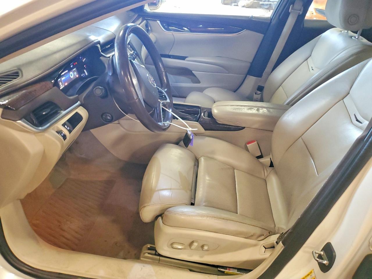 2013 CADILLAC XTS LUXURY COLLECTION — Фото 7 из 12