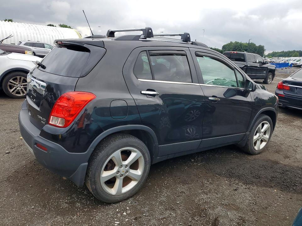 2015 CHEVROLET TRAX LTZ — Фото 3 из 13