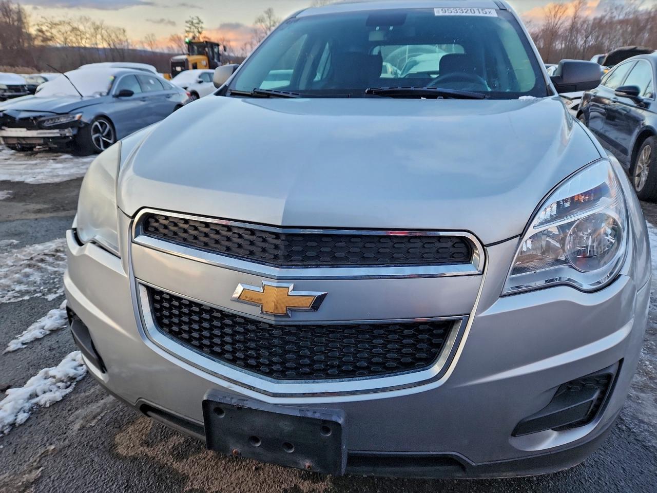 2015 CHEVROLET EQUINOX LS — Фото 5 из 13