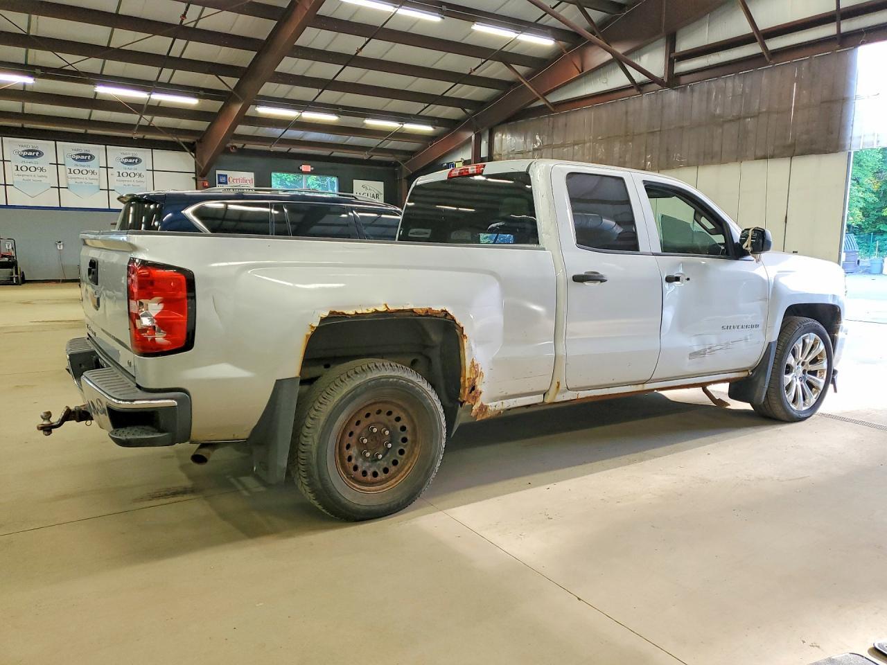 2014 CHEVROLET SILVERADO K1500 LT — Фото 3 из 12