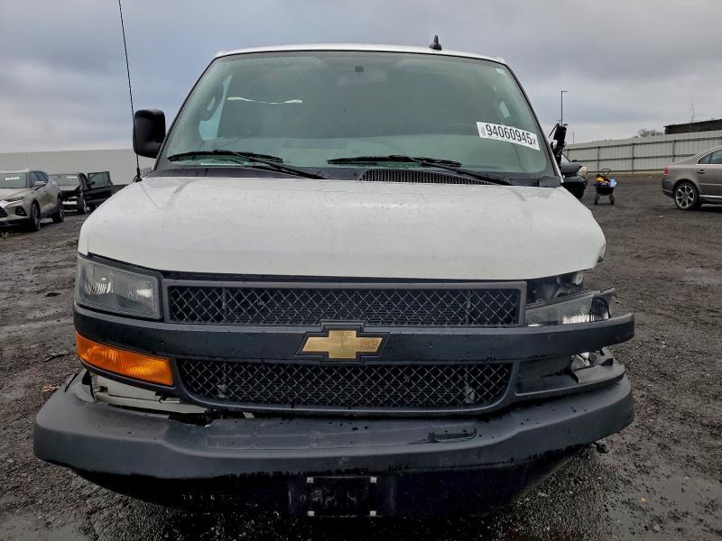 2023 CHEVROLET EXPRESS — Фото 5 из 13