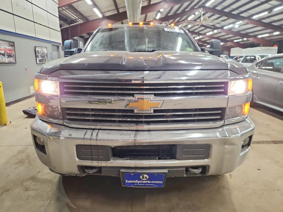 2015 CHEVROLET SILVERADO K2500 HEAVY DUTY LT — Фото 5 из 12
