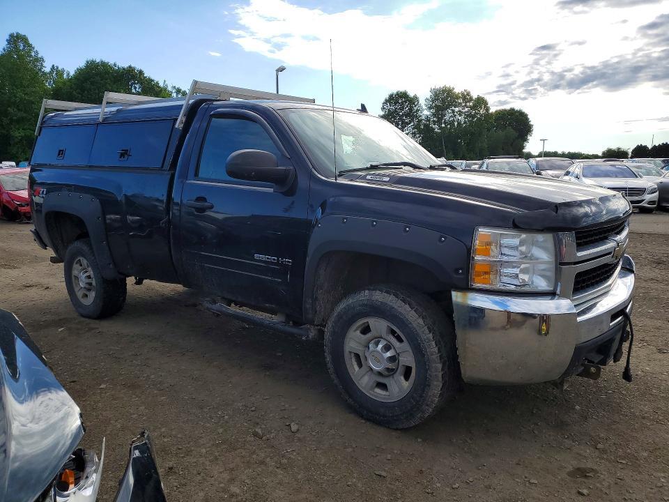 2010 CHEVROLET SILVERADO K2500 HEAVY DUTY LT — Фото 4 из 13