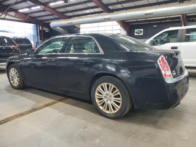 2013 CHRYSLER 300 — Фото 2 из 12