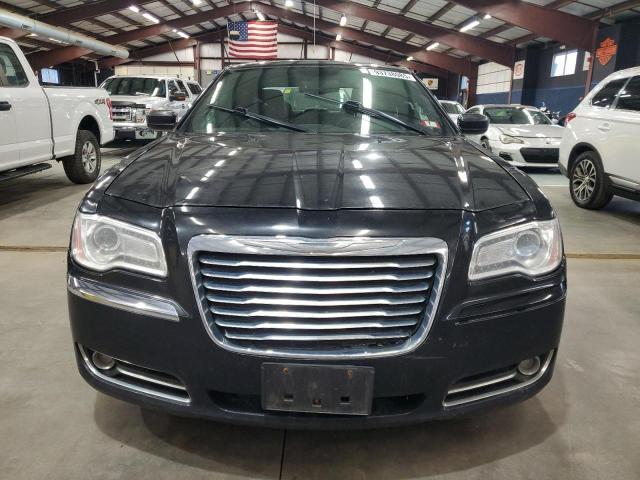 2013 CHRYSLER 300 — Фото 5 из 12
