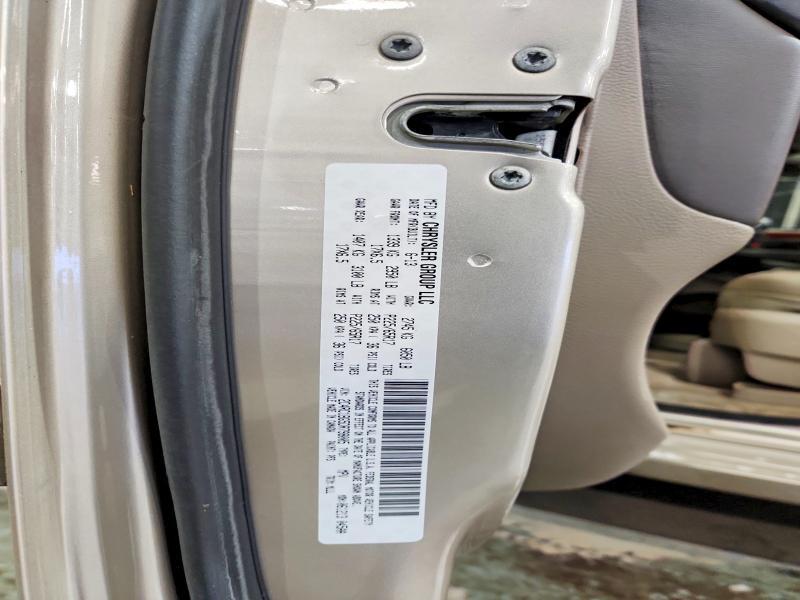 2013 CHRYSLER TOWN & COUNTRY TOURING — Фото 13 из 13