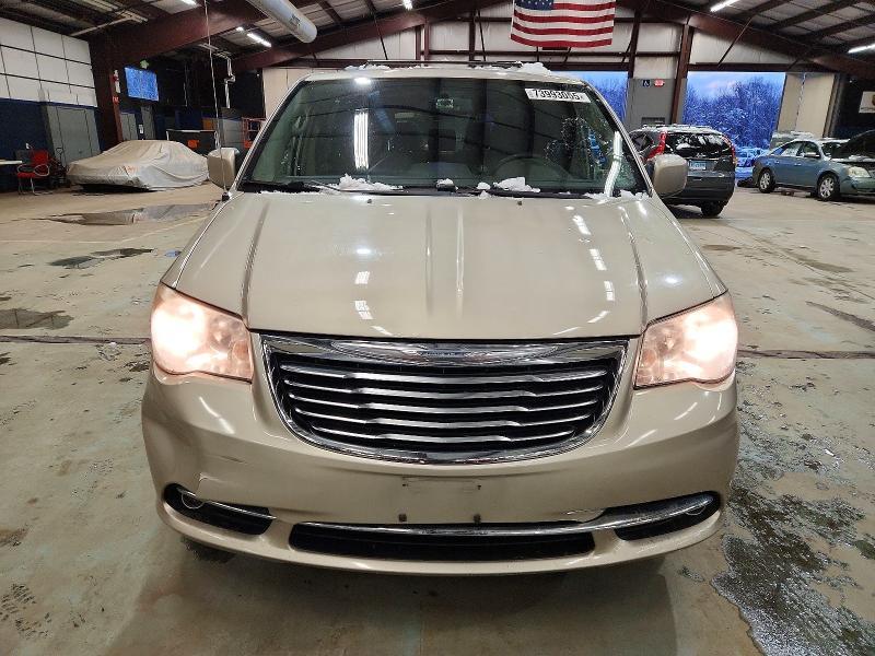 2013 CHRYSLER TOWN & COUNTRY TOURING — Фото 5 из 13