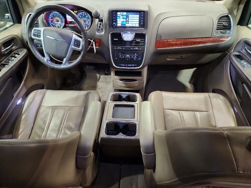 2013 CHRYSLER TOWN & COUNTRY TOURING — Фото 8 из 13