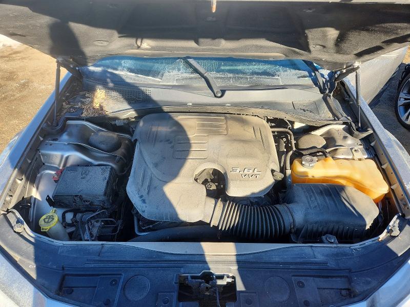 2014 CHRYSLER 300 — Фото 11 из 12