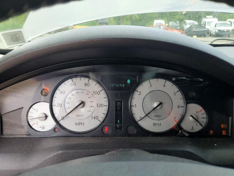 2010 CHRYSLER 300 TOURING — Фото 9 из 12