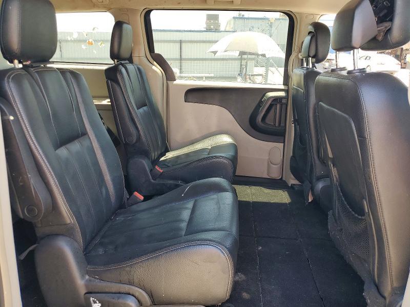 2014 CHRYSLER TOWN AND COUNTRY TOURING — Фото 10 из 12